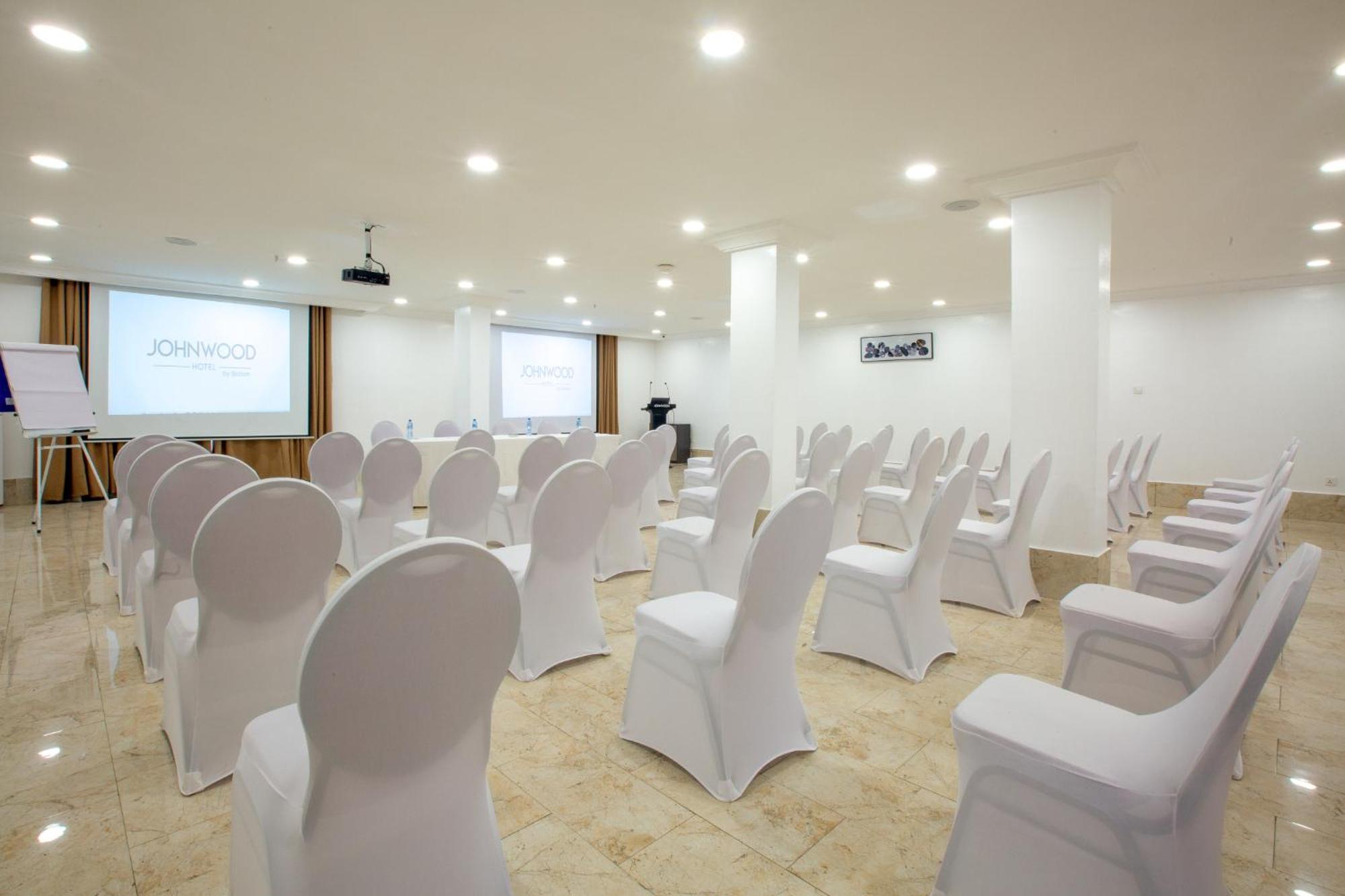 Johnwood Hotel By Bolton อาบูจา ภายนอก รูปภาพ