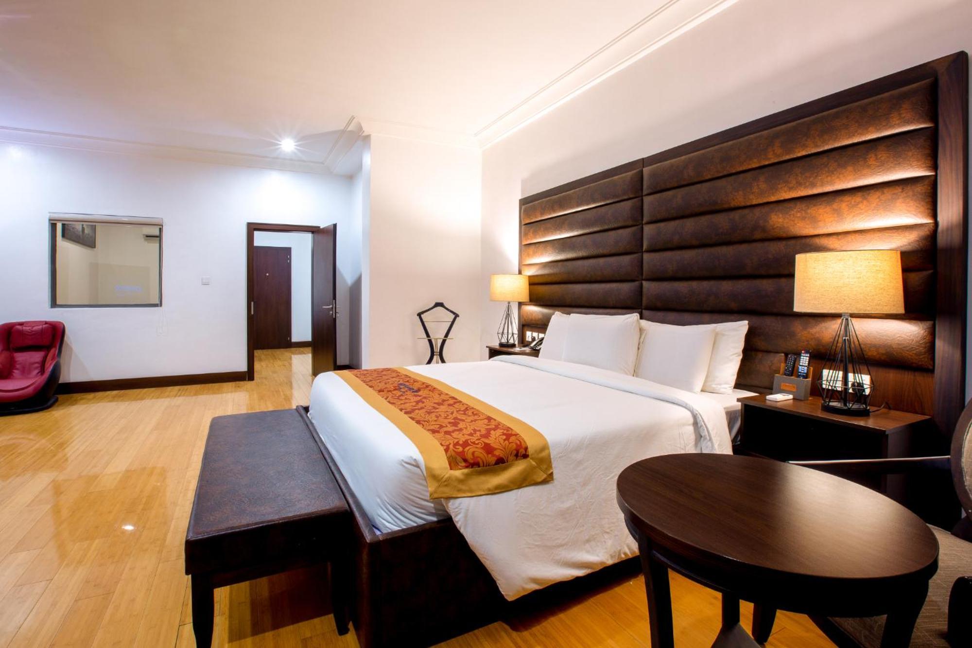 Johnwood Hotel By Bolton อาบูจา ภายนอก รูปภาพ
