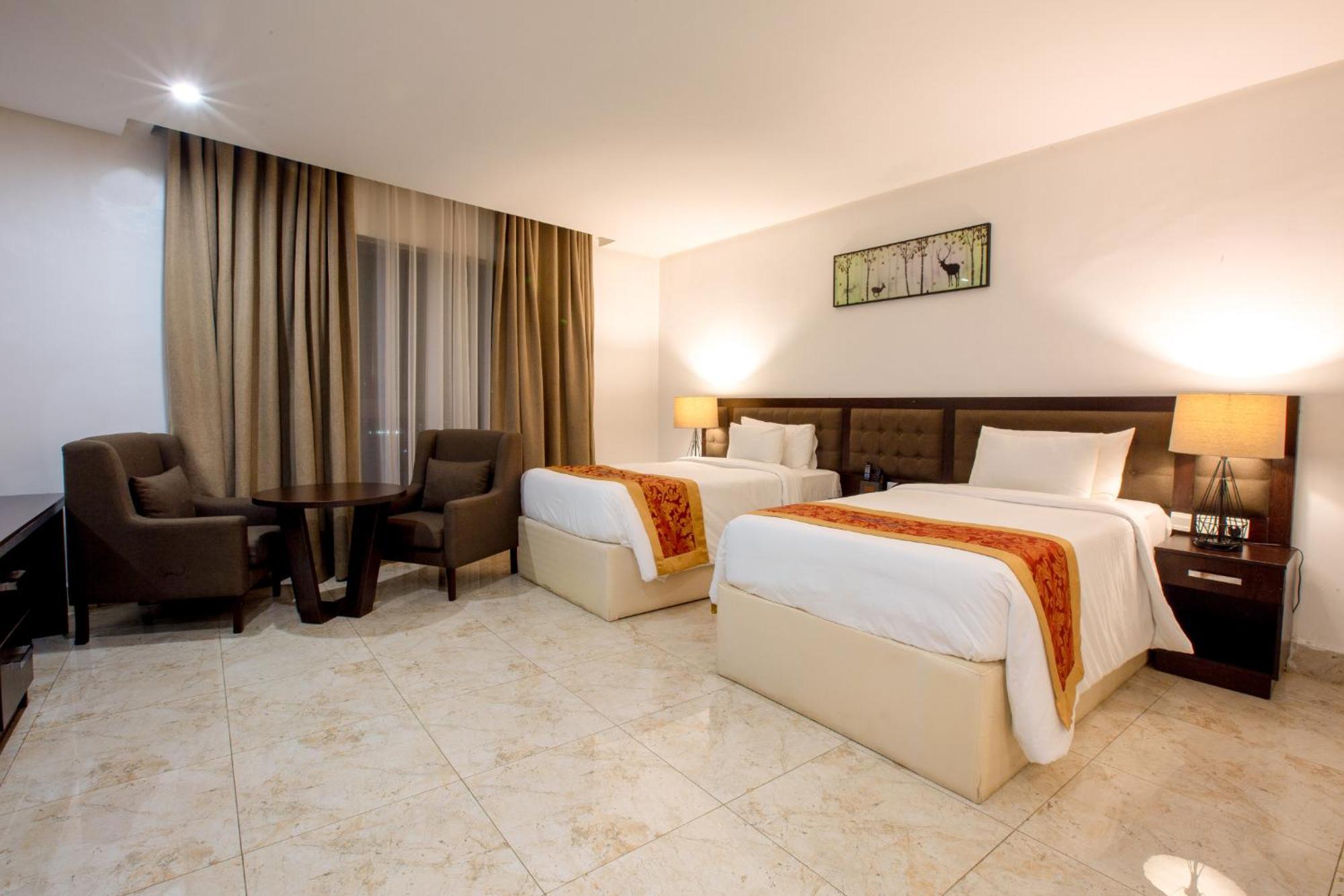 Johnwood Hotel By Bolton อาบูจา ภายนอก รูปภาพ